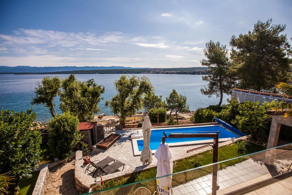Apartments Ana Малинська Екстер'єр фото